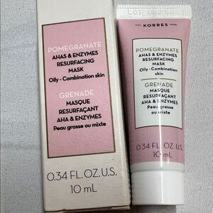 Korres Pomegranate Resurfacing Mask